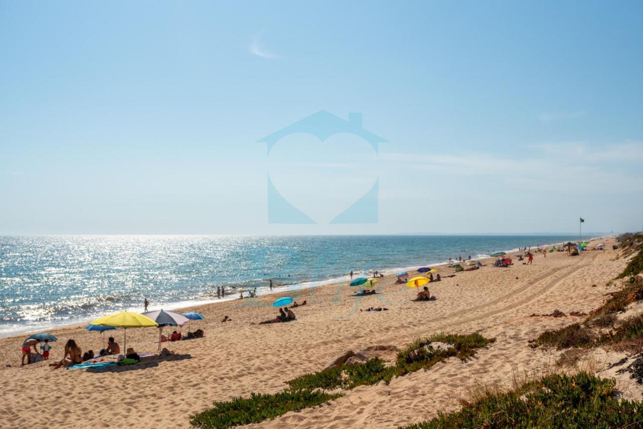 Blife Faro Beach Hostel & Rooms Экстерьер фото