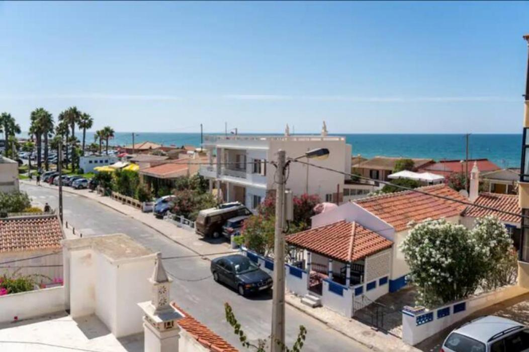 Blife Faro Beach Hostel & Rooms Экстерьер фото