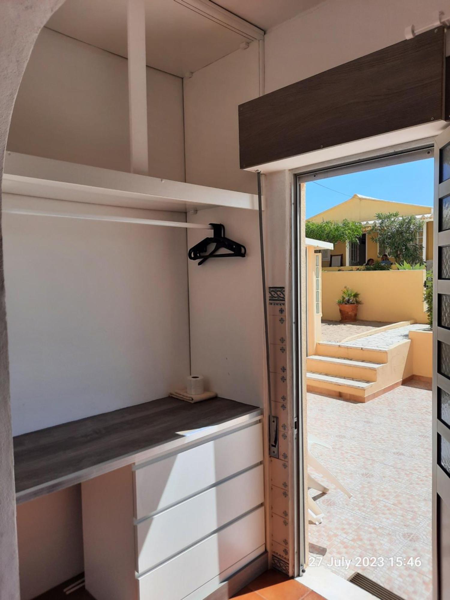 Blife Faro Beach Hostel & Rooms Экстерьер фото