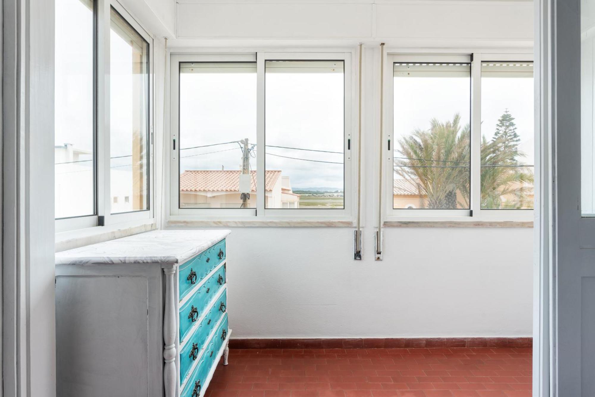 Blife Faro Beach Hostel & Rooms Экстерьер фото