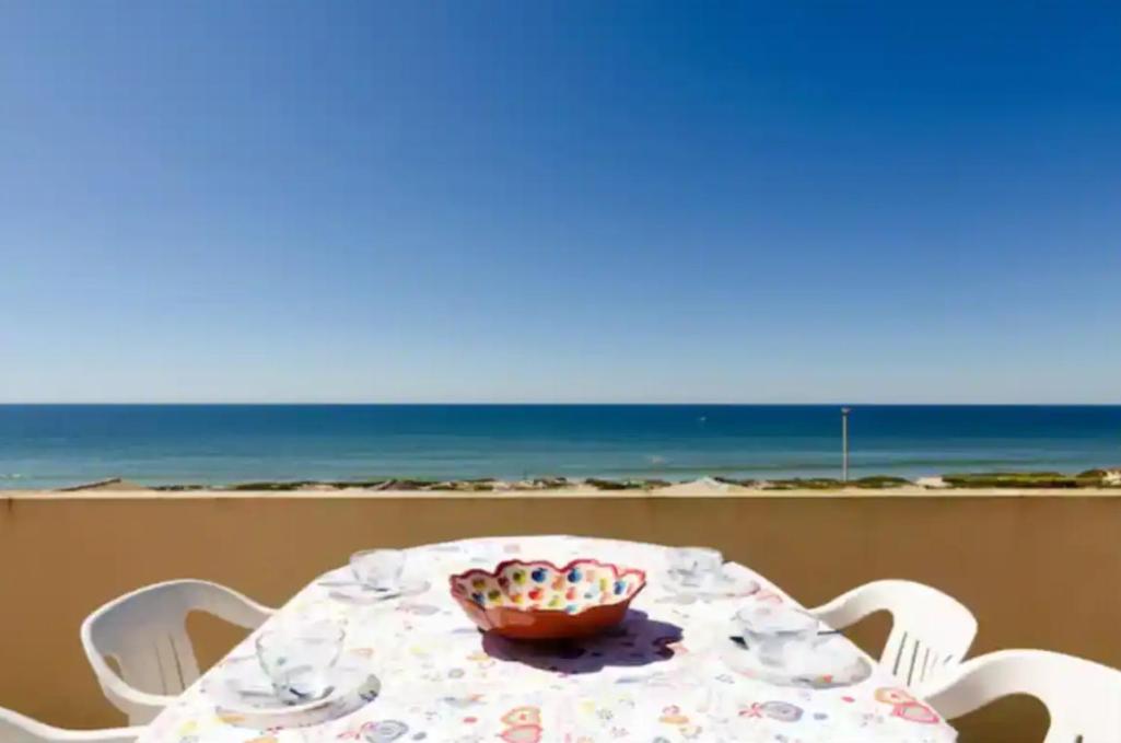 Blife Faro Beach Hostel & Rooms Экстерьер фото