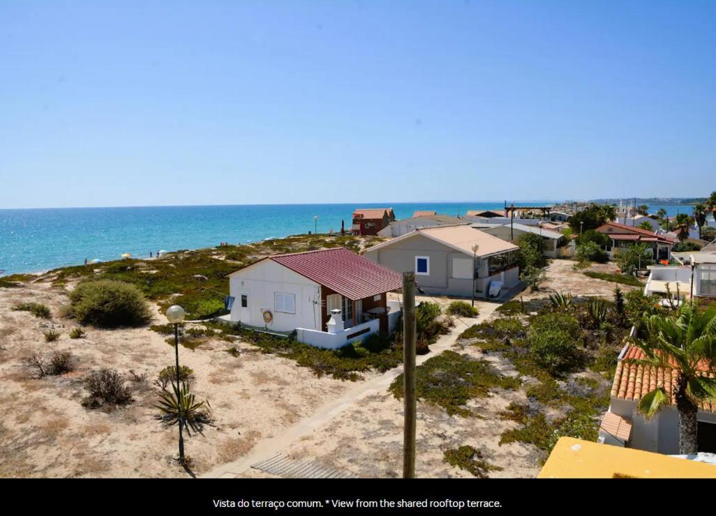 Blife Faro Beach Hostel & Rooms Экстерьер фото