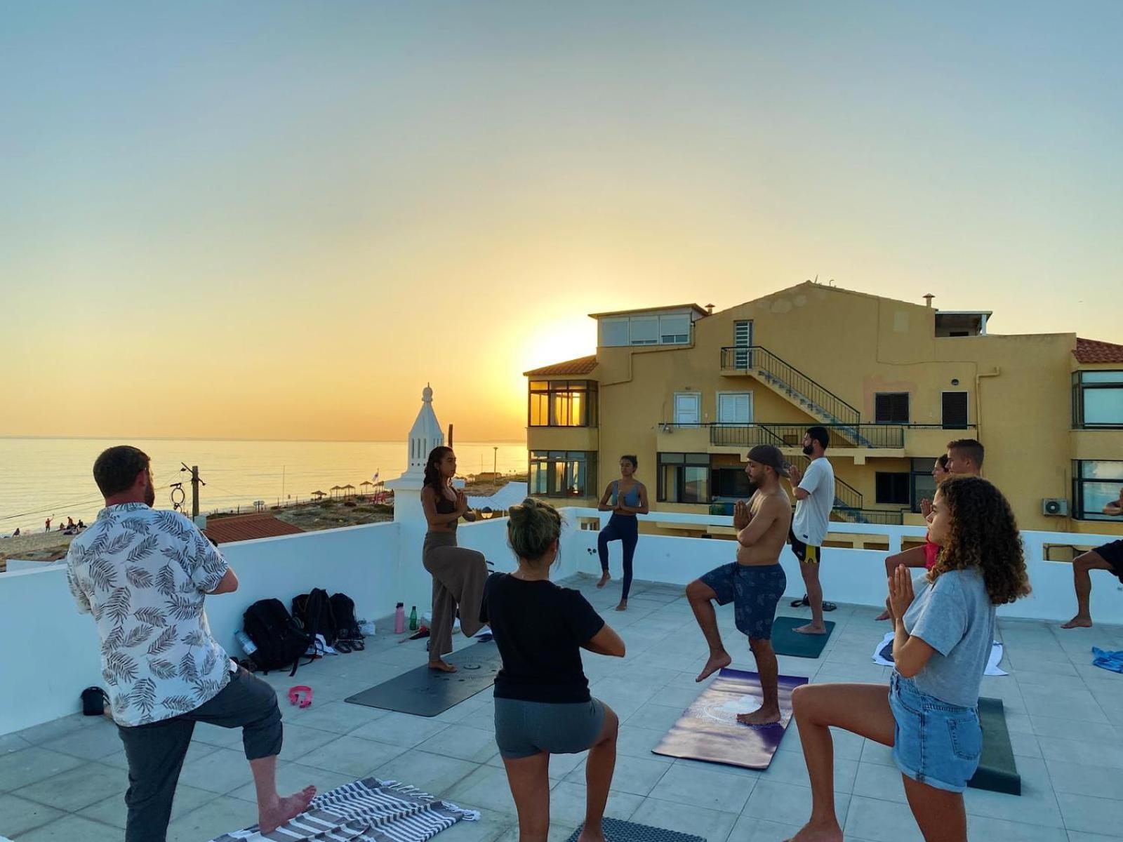 Blife Faro Beach Hostel & Rooms Экстерьер фото