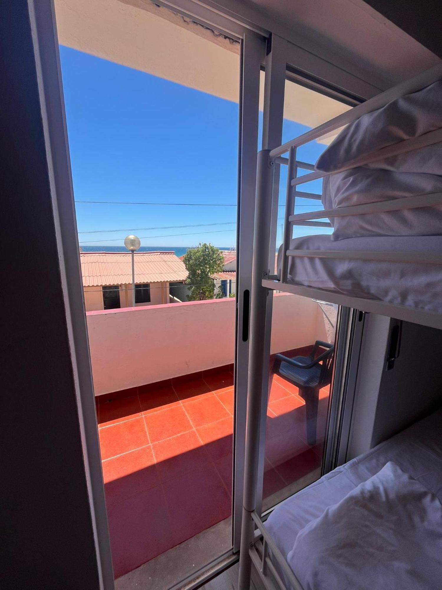 Blife Faro Beach Hostel & Rooms Экстерьер фото